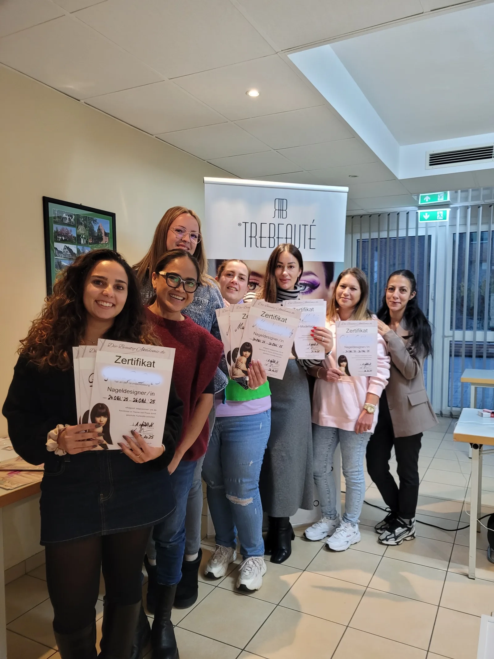 Schulungssituation bei Die Beauty Akademie in Stuttgart